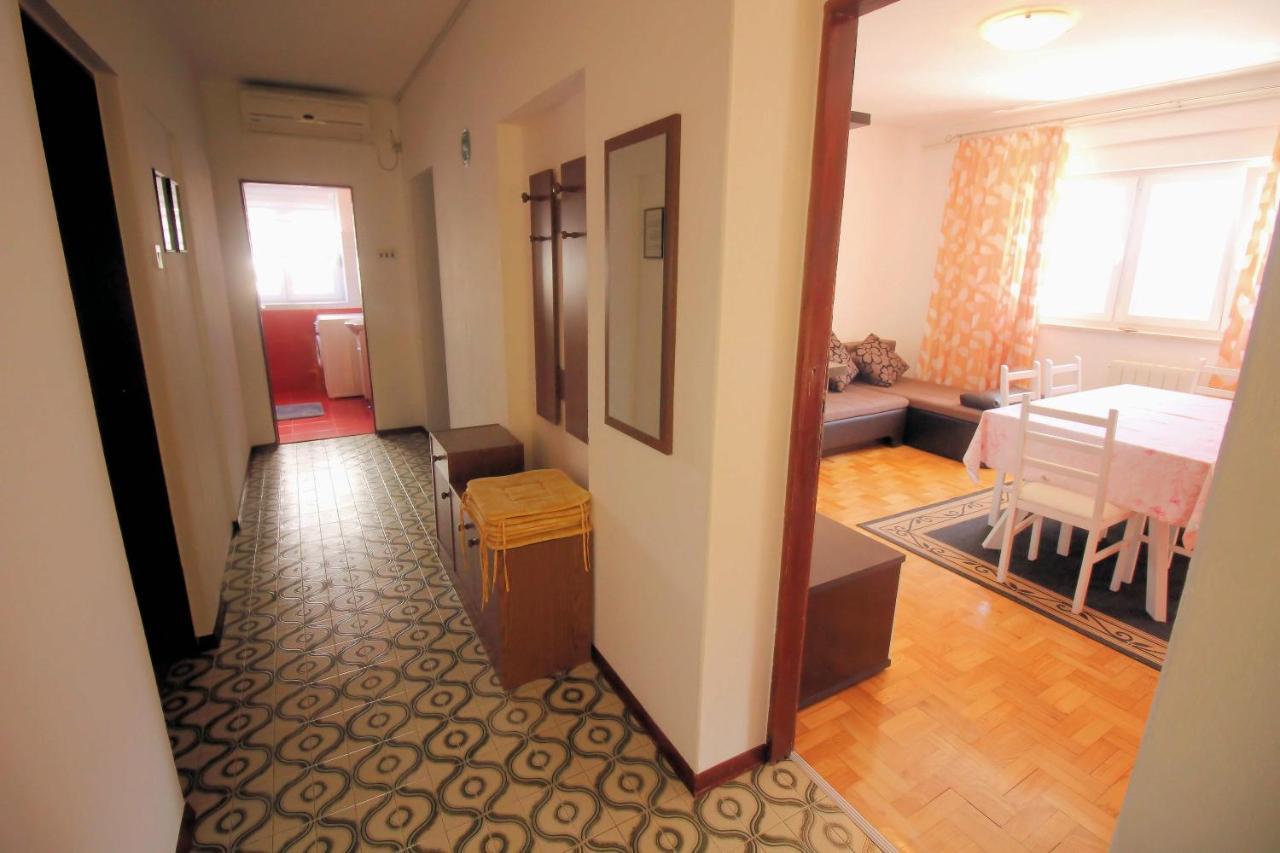 Apartmens Adriana Novi Vinodolski Exterior foto